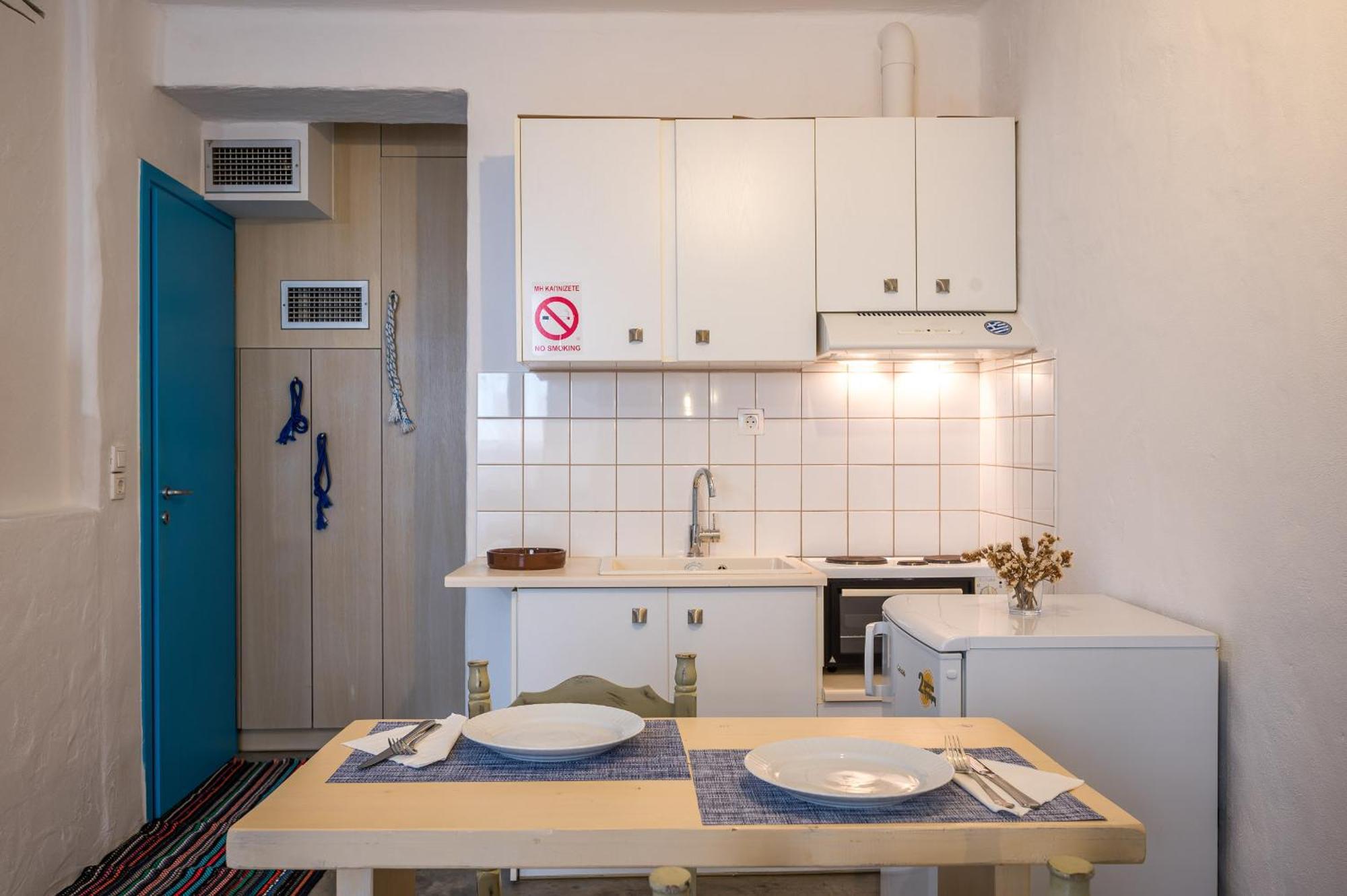 Γκαρσονιέρα #1 Apartment Heraklion  Exterior photo